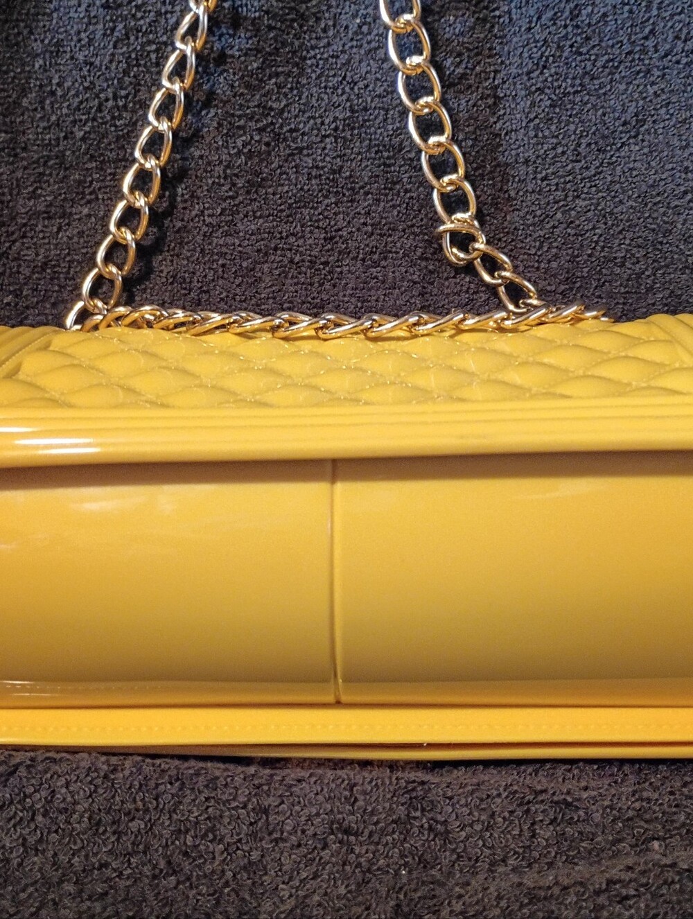 Caleesa Canary Yellow Quilted Crossbody Jelly Bag. - Picture 4 of 4